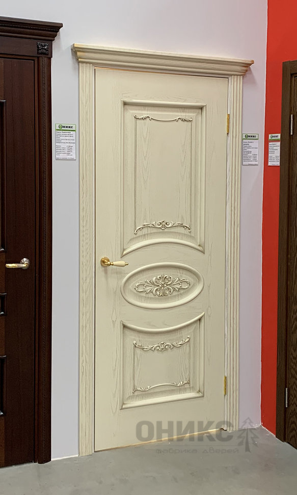 Эллипс с декором